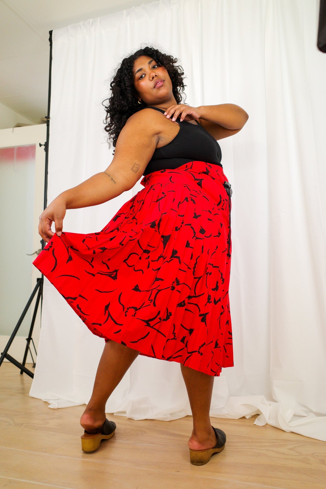Bloom Skirt with Red and Black Print